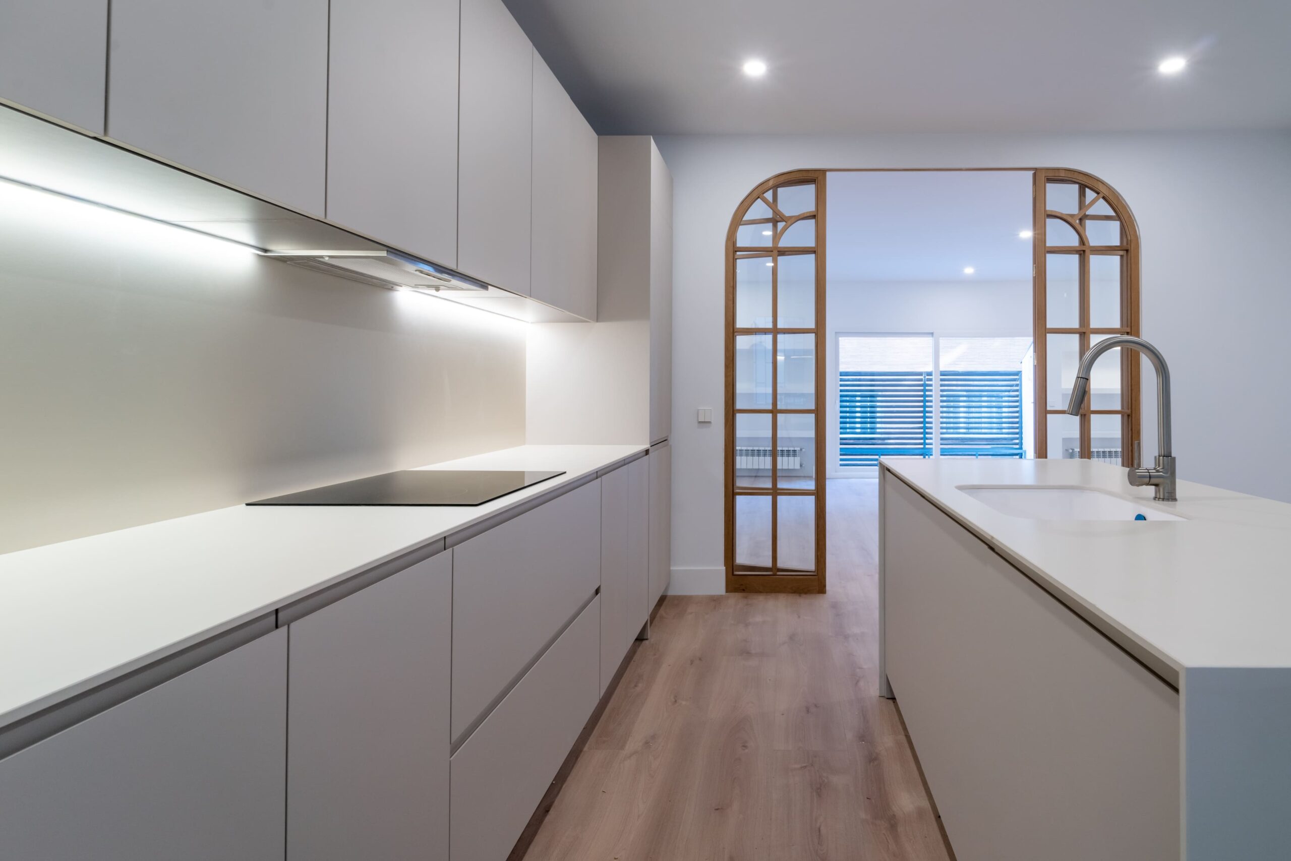 Todo lujo con esta amplia vivienda reformada en Chamberí